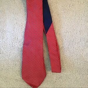 Tommy Hilfiger 100% silk tie